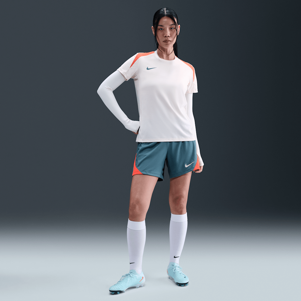 Nike Strike
