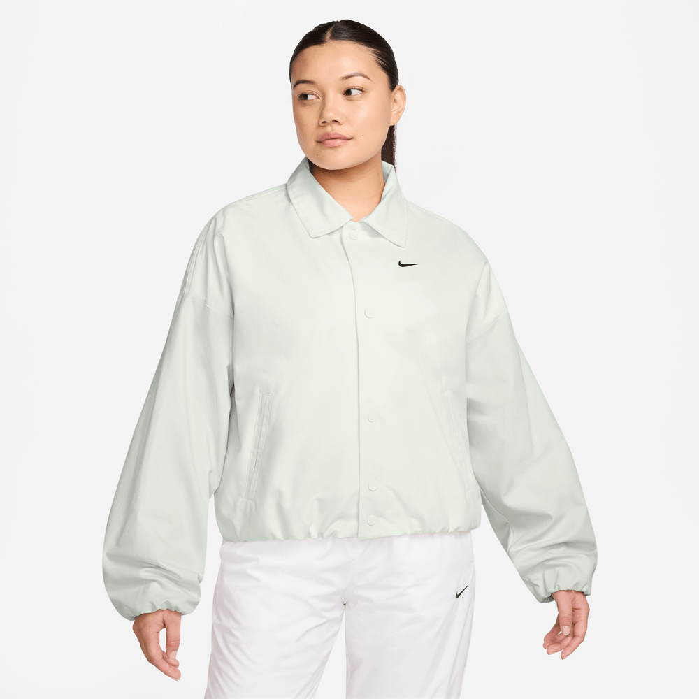 Nike Sportswear Essential
