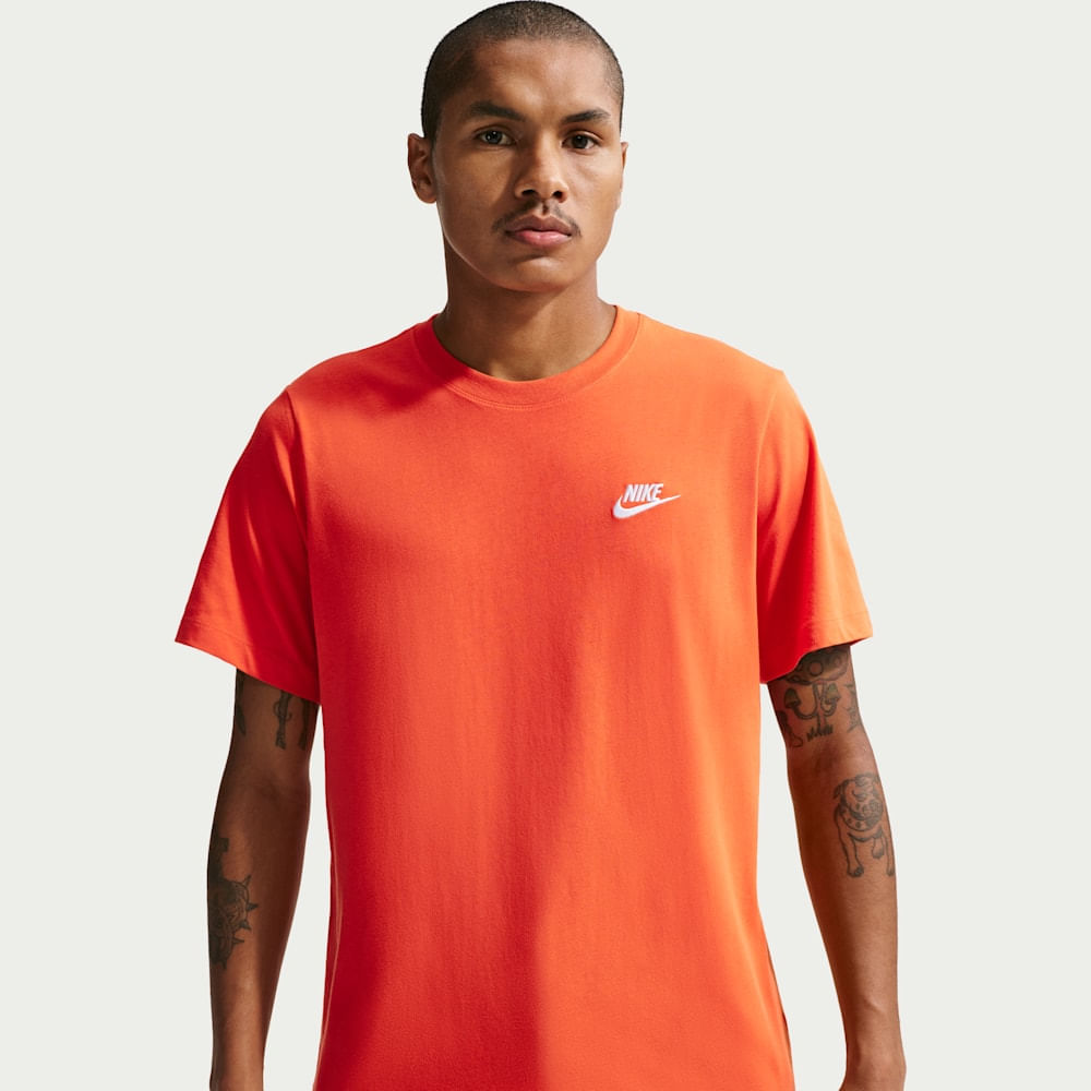 Nike Sportswear Club